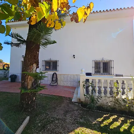 Casa Mama Lola Fuengirola