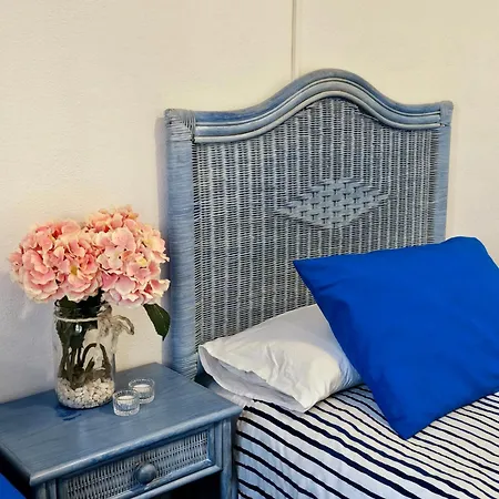 Casa Mama Lola Vila
